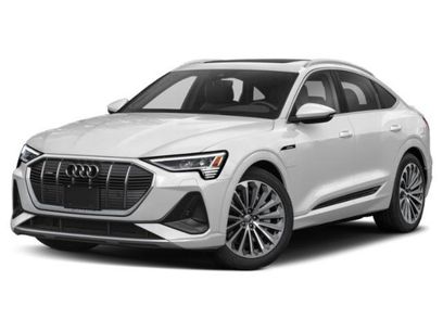 Used 2021 Audi e-tron Premium w/ Black Optic Package