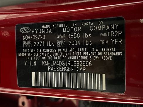 Used 2024 Hyundai Elantra SEL image 28