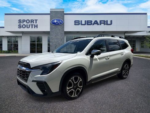 Used 2023 Subaru Ascent Limited w/ Technology Package AWD/4WD image 8