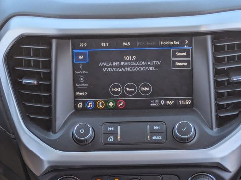 Certified 2023 GMC Acadia SLE w/ Driver Convenience Package image 20