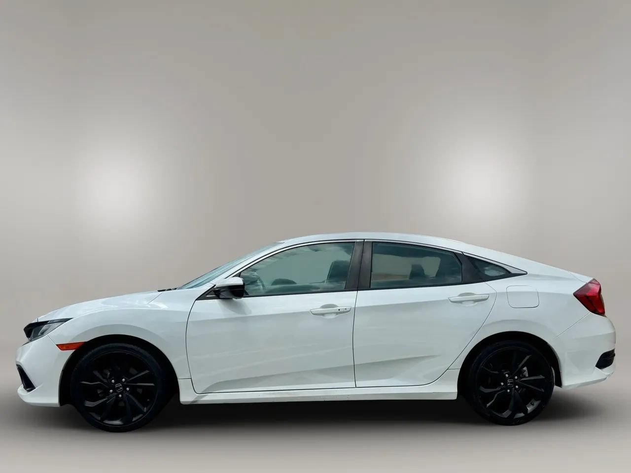 Used 2021 Honda Civic Sport image 2