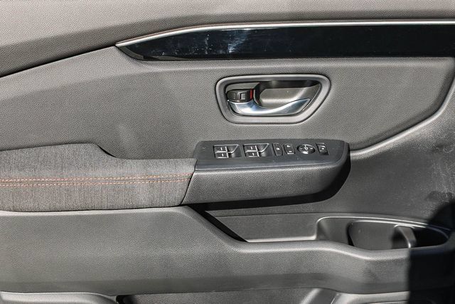 New 2026 Honda Pilot Sport image 8