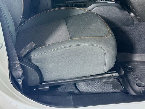 Used 2023 Jeep Gladiator Mojave w/ Cold Weather Group image 23