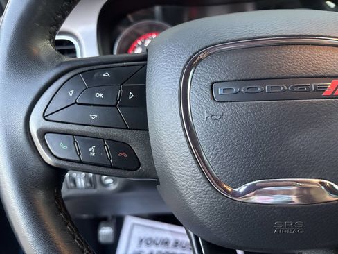 Used 2023 Dodge Charger SXT image 45