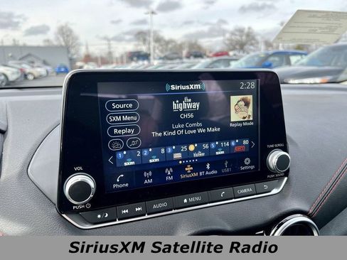 Certified 2025 Nissan Sentra SR w/ SR Premium Package FWD image 7
