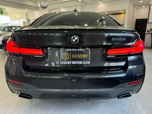Used 2023 BMW 530i w/ M Sport Package image 6