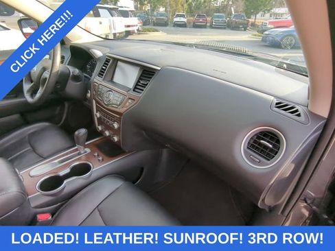 Used 2019 Nissan Pathfinder Platinum w/ Cargo Package image 41