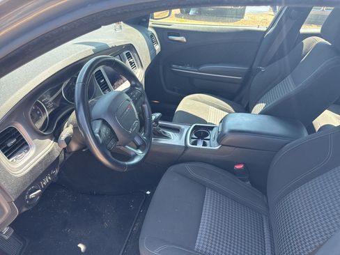 Used 2023 Dodge Charger SXT RWD image 13