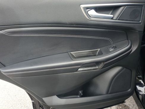 Used 2024 Ford Edge Titanium w/ Equipment Group 301A image 40