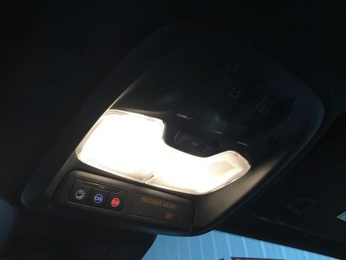 Used 2024 GMC Canyon AT4X AWD/4WD image 20