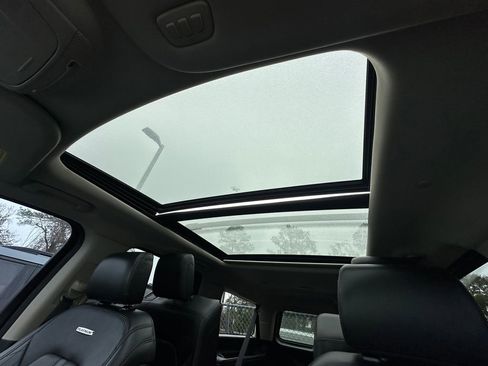 Used 2021 Ford Expedition Max Platinum image 90