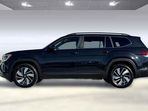 Used 2024 Volkswagen Atlas SE image 6
