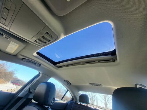 Used 2011 Buick Regal CXL w/ RL6 Preferred Equipment Group image 24