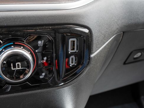 New 2026 GMC Sierra 1500 SLT AWD/4WD image 22