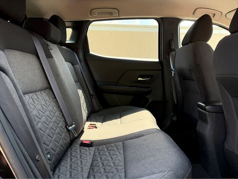 Certified 2025 Nissan Kicks SV image 16