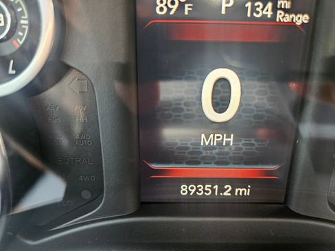 Used 2019 RAM 1500 Big Horn AWD/4WD image 16