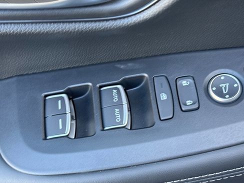 Certified 2026 Honda HR-V EX-L image 14