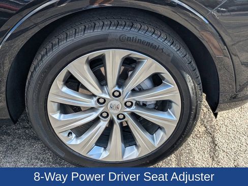 Used 2025 Buick Envista Avenir image 11