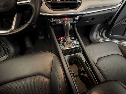 Used 2022 Jeep Compass Limited AWD/4WD image 17
