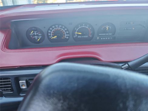 Used 1990 Chevrolet Lumina Euro image 9