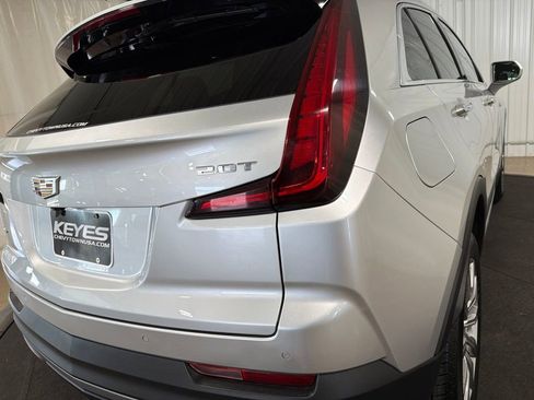 Used 2019 Cadillac XT4 Premium Luxury AWD/4WD image 9