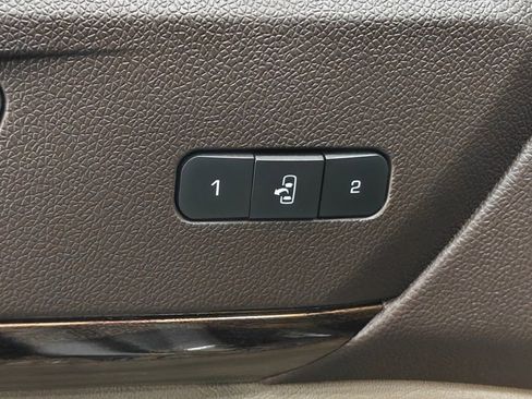 Used 2016 GMC Acadia Denali image 52