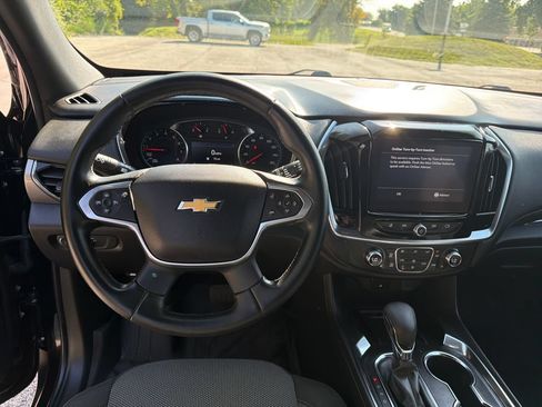 Used 2023 Chevrolet Traverse LT FWD image 22
