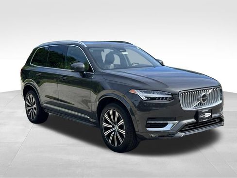 Used 2024 Volvo XC90 B6 Plus w/ Protection Package Premier AWD/4WD image 5