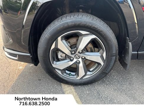 Used 2023 Toyota RAV4 SE w/ Weather & Moonroof Package AWD/4WD image 11