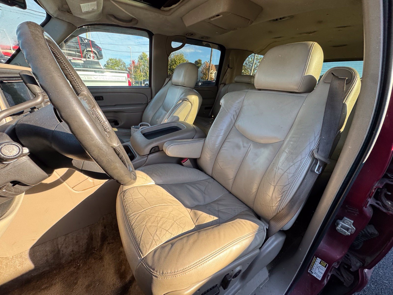 Used 2004 Chevrolet Suburban LT w/ Preferred Equipment Group AWD/4WD image 14