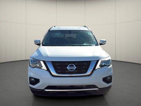 Used 2020 Nissan Pathfinder SV FWD image 2