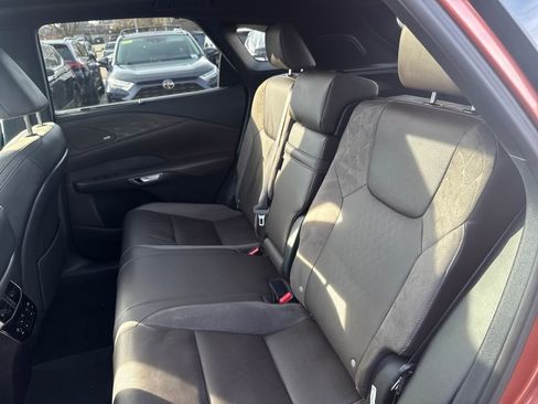 Used 2024 Lexus RX 350 AWD image 37