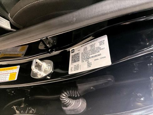 Used 2024 GMC Canyon Elevation w/ Convenience Package image 36