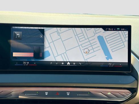 Used 2025 BMW X3 xDrive30i w/ Premium Package image 34