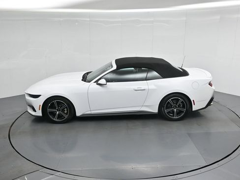 Certified 2025 Ford Mustang Premium RWD image 36