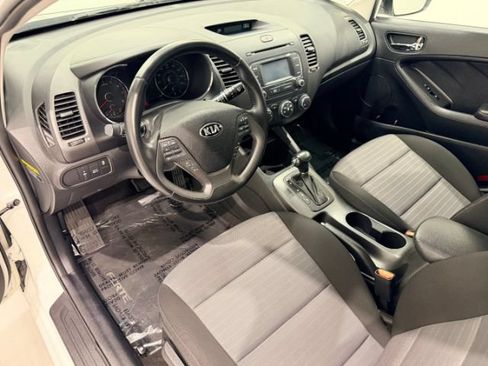 Used 2014 Kia Forte EX FWD image 22