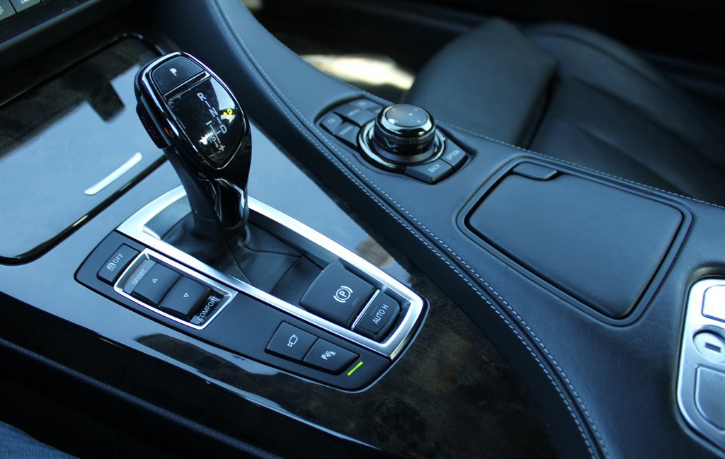 Used 2012 BMW 650i Coupe RWD image 23