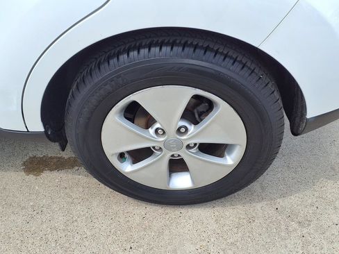 Used 2016 Kia Soul FWD image 21
