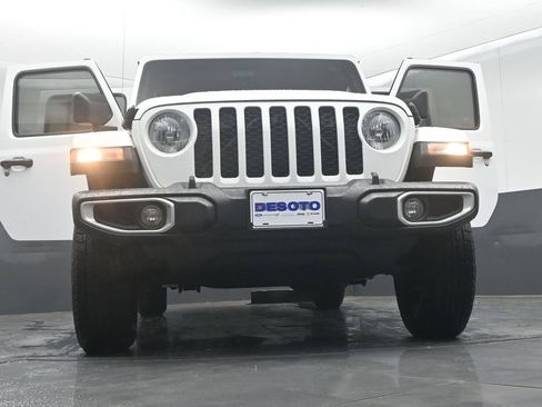 Used 2021 Jeep Gladiator Sport AWD/4WD image 64
