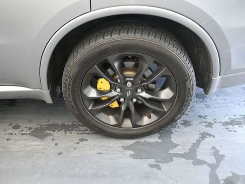 Used 2021 Dodge Durango R/T w/ Blacktop Package AWD/4WD image 12