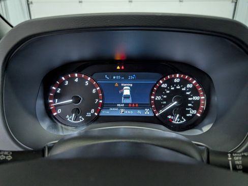 Used 2026 Nissan Frontier PRO-4X w/ Pro-4x Convenience Package image 16