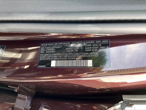 New 2026 Volvo XC90 B6 Plus w/ Protection Package Premier image 36