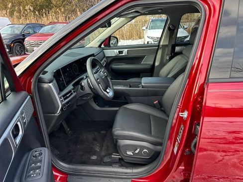 Certified 2025 Hyundai Santa Fe Limited image 9