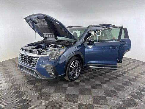 Used 2024 Subaru Ascent Limited AWD/4WD image 10