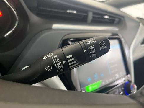Used 2020 Chevrolet Bolt LT FWD image 62