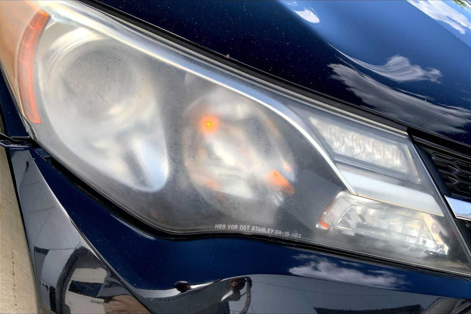 Used 2014 Toyota RAV4 LE AWD/4WD image 25