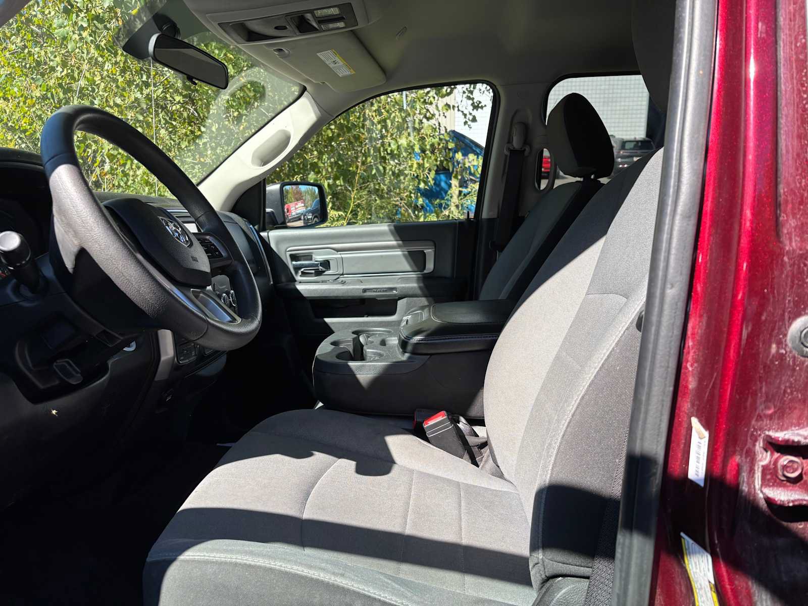 Used 2024 RAM 1500 Classic SLT AWD/4WD image 2