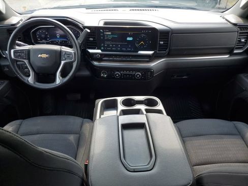 Used 2023 Chevrolet Silverado 1500 LT AWD/4WD image 23