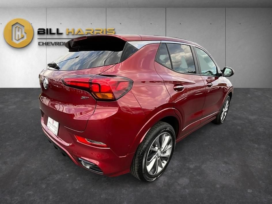 Used 2023 Buick Encore GX Select w/ Sport Touring Package AWD/4WD image 2