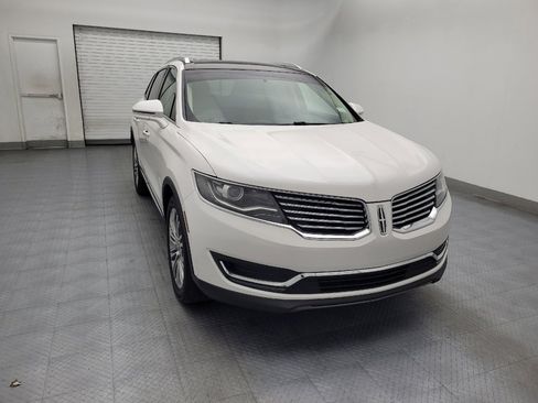 Used 2017 Lincoln MKX Reserve image 14